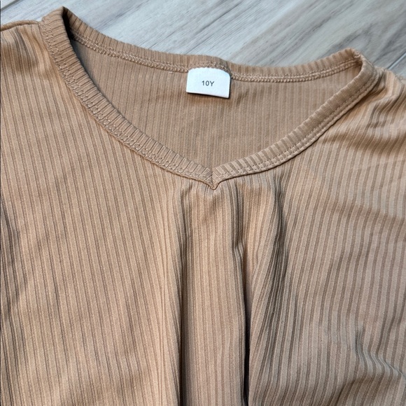 Ribbed knotted blouse - Picture 2 of 3